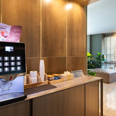 Hi Sotel - Sha Plus Bangkok Dış mekan fotoğraf